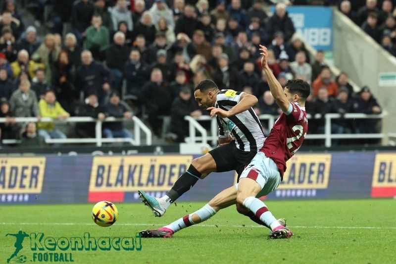 Soi kèo West Ham vs Newcastle - 3h00 ngày 11/3 - Ngoại hạng Anh 2 Soi kèo West Ham vs Newcastle - 3h00 ngày 11/3