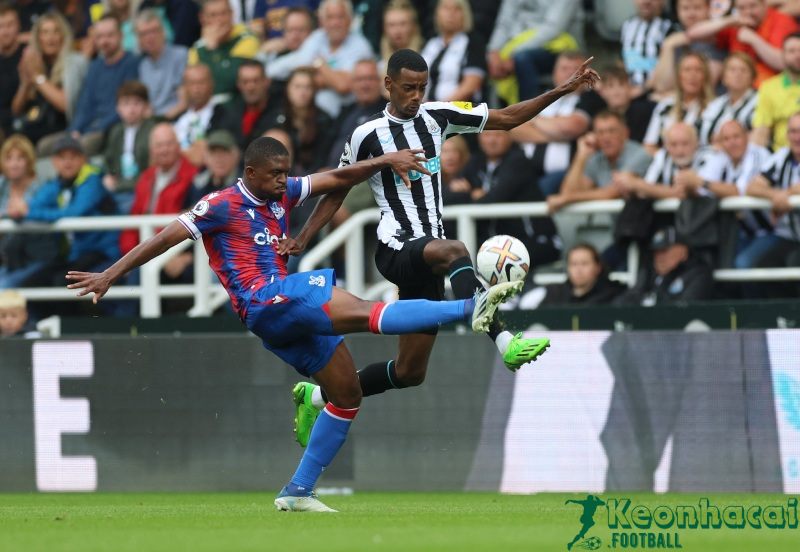 Soi kèo Newcastle vs Crystal Palace - 1h30 ngày 17/4 - Ngoại hạng Anh 2 Soi kèo Newcastle vs Crystal Palace - 1h30 ngày 17/4