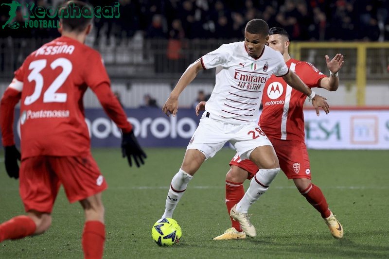 Soi kèo AC Milan vs Monza - 1h45 ngày 25/5 - Serie A 2 Soi kèo AC Milan vs Monza - 1h45 ngày 25/5