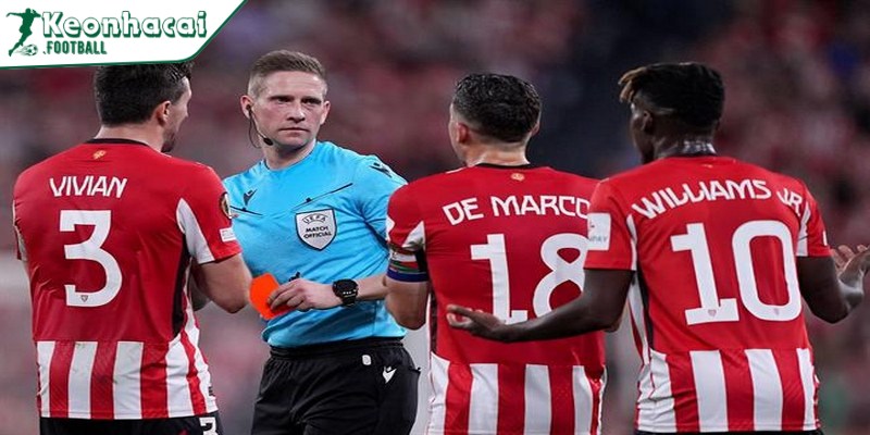 Inaki Williams chỉ trích trọng tài sau trận thua MU: "Garnacho đã để bóng chạm tay" 2 Inaki Williams lên tiếng sau thất bại trước MU