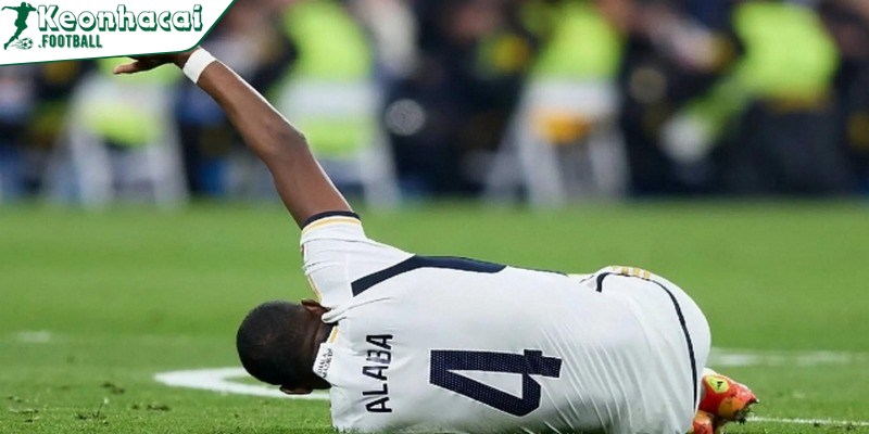 David Alaba lại dính chấn thương, tương lai tại Real Madrid ngày càng mờ mịt 3 Real Madrid cần phương án thay thế dài hạn