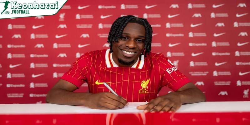 Frimpong về Liverpool với sứ mệnh thay thế Alexander-Arnold 3 Frimpong mảnh ghép quan trọng trong kỷ nguyên Arne Slot