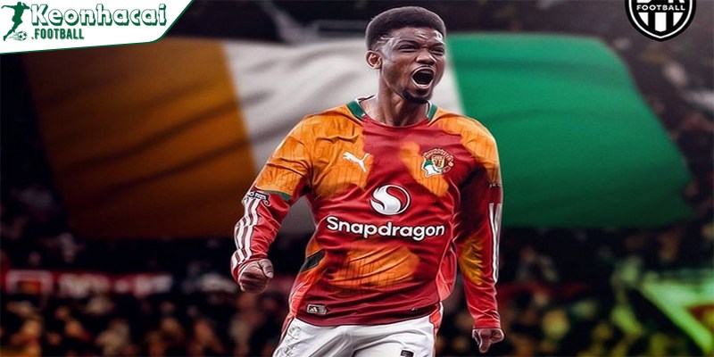 Amad Diallo gây chú ý với phong cách thời trang cực ngầu trong ngày trở lại MU 2 Phong cách “cực chất” của Amad Diallo tạo bão mạng xã hội