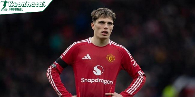 Garnacho từ chối Aston Villa, quyết tâm tìm bến đỗ dự Champions League 2 Unai Emery dành sự ưu ái đặc biệt cho Garnacho