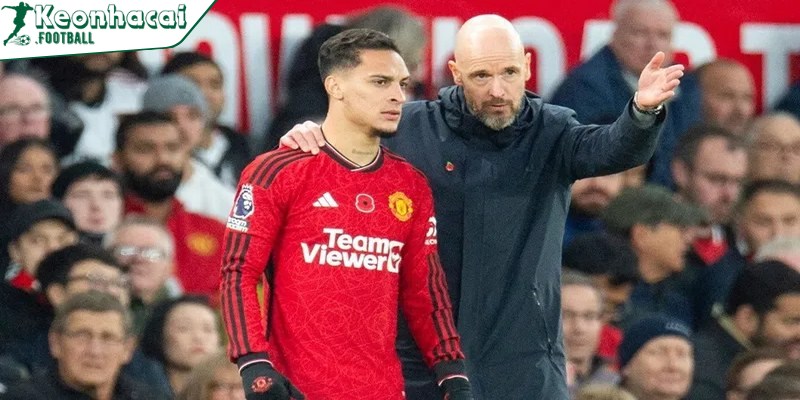 Leverkusen chưa có kế hoạch chiêu mộ Antony, Erik ten Hag xác nhận 2 Antony rời Real Betis, tương lai bất định tại Manchester United