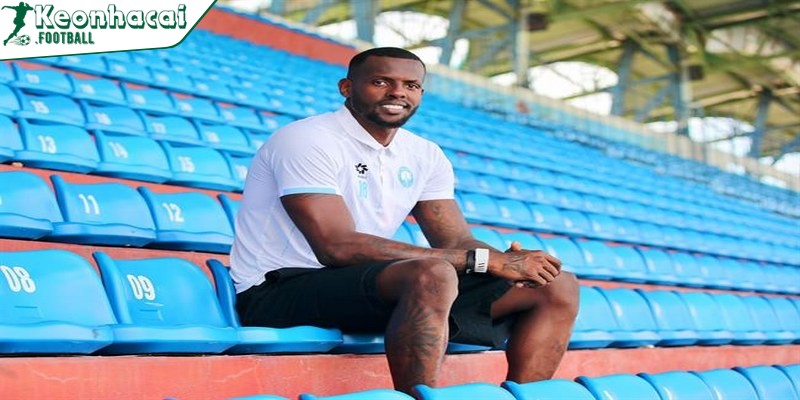 CLB Nam Định chiêu mộ thủ môn từng sát cánh với Gabriel Magalhaes, Richarlison 2 Nam Định gia cố hàng thủ bằng bản hợp đồng chất lượng từ Brazil