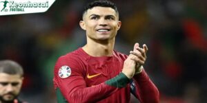 Tiểu Sử Cristiano Ronaldo - Từ Cậu Bé Nghèo Đến Huyền Thoại 9 Phía sau ánh hào quang sân cỏ Ronaldo còn là 1 người đàn ông của gia đình