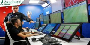 VAR là gì? Công nghệ VAR quan trọng như thế nào? 10 Cảnh quay của VAR chủ yếu ở khu vực cấm và khung thành