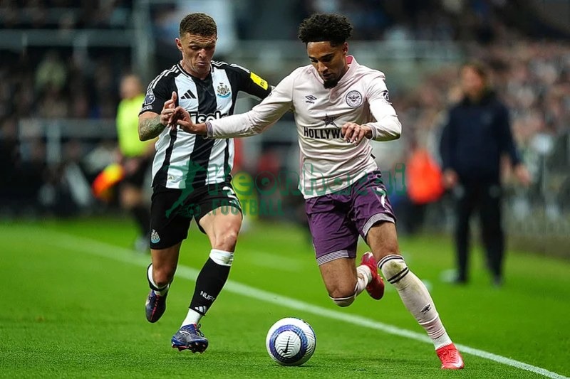 Soi kèo Brentford vs Newcastle - 21h00 ngày 09/11 - Ngoại hạng Anh 2 Soi kèo Brentford vs Newcastle - 21h00 ngày 09/11