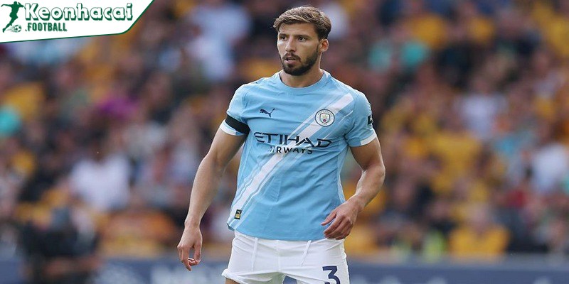 Ruben Dias là ai? Tấm khiên chắc chắn của Man City 4 Danh hiệu đạt được